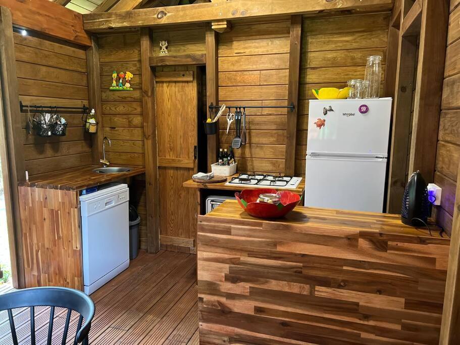 La Kaz A Pepes, Charmant Logement Avec Piscine Lamentin 외부 사진